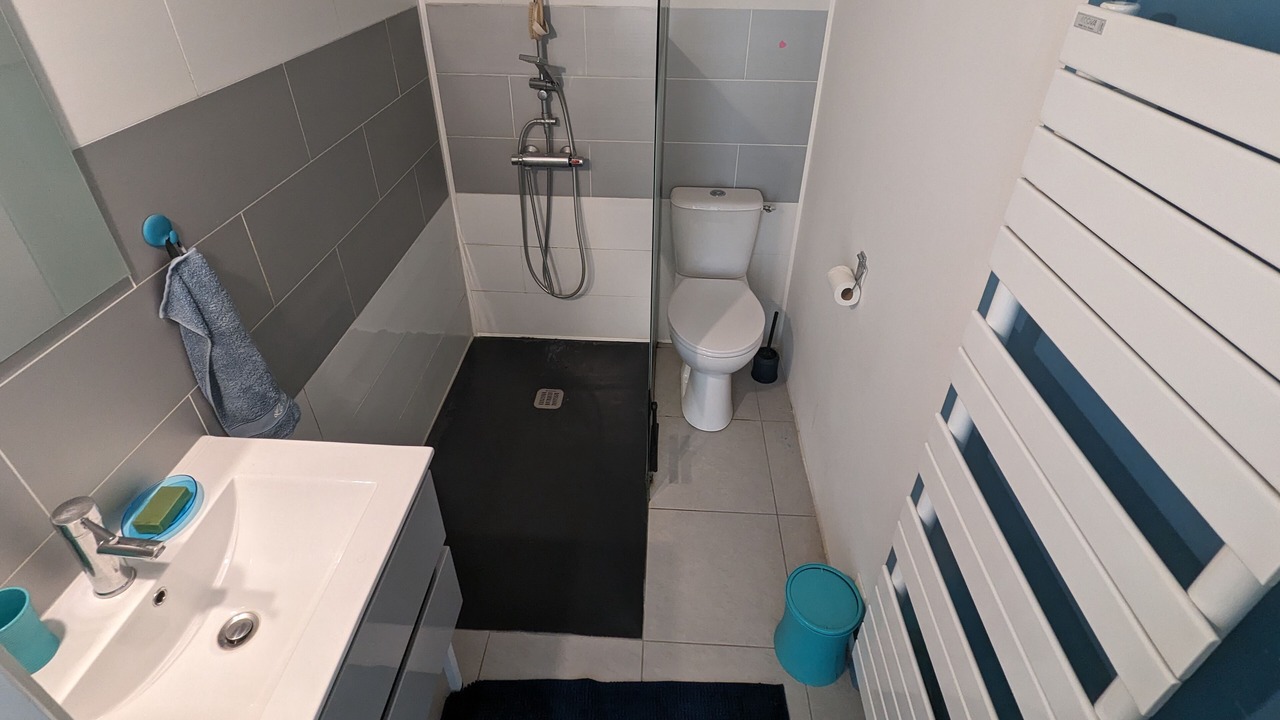 Photo of Bathroom in Saint-Junien