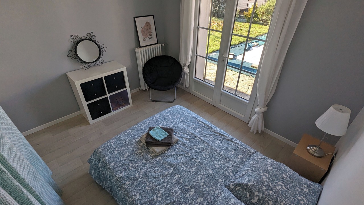 Photo of Bedroom in Saint-Junien