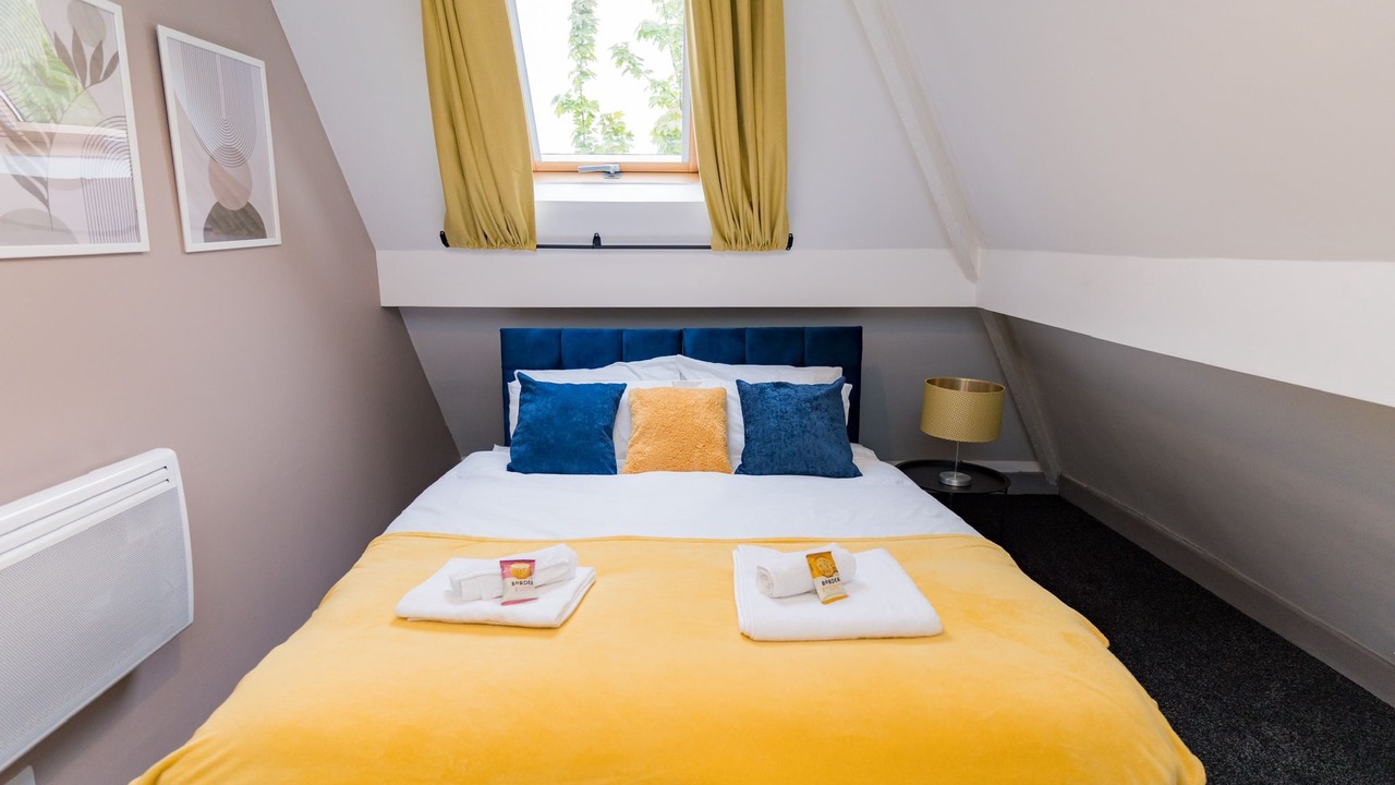 Photo of Bedroom in Sheldon