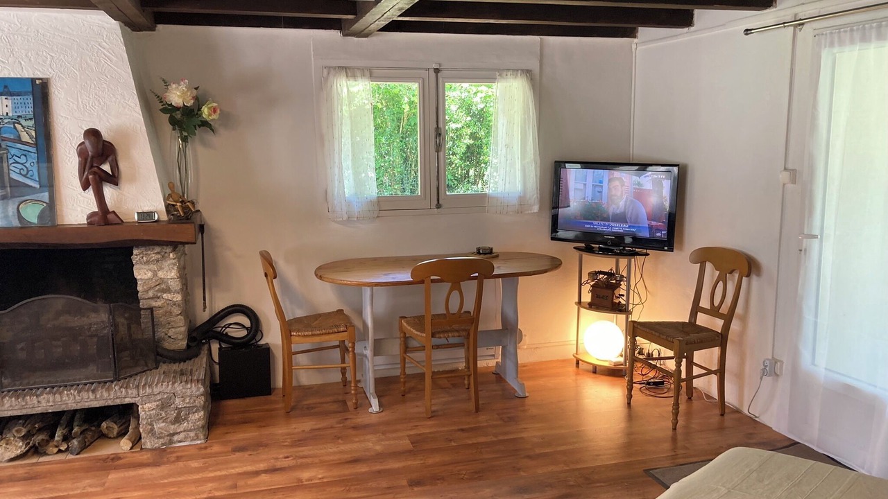 Photo of Others in Les Martys