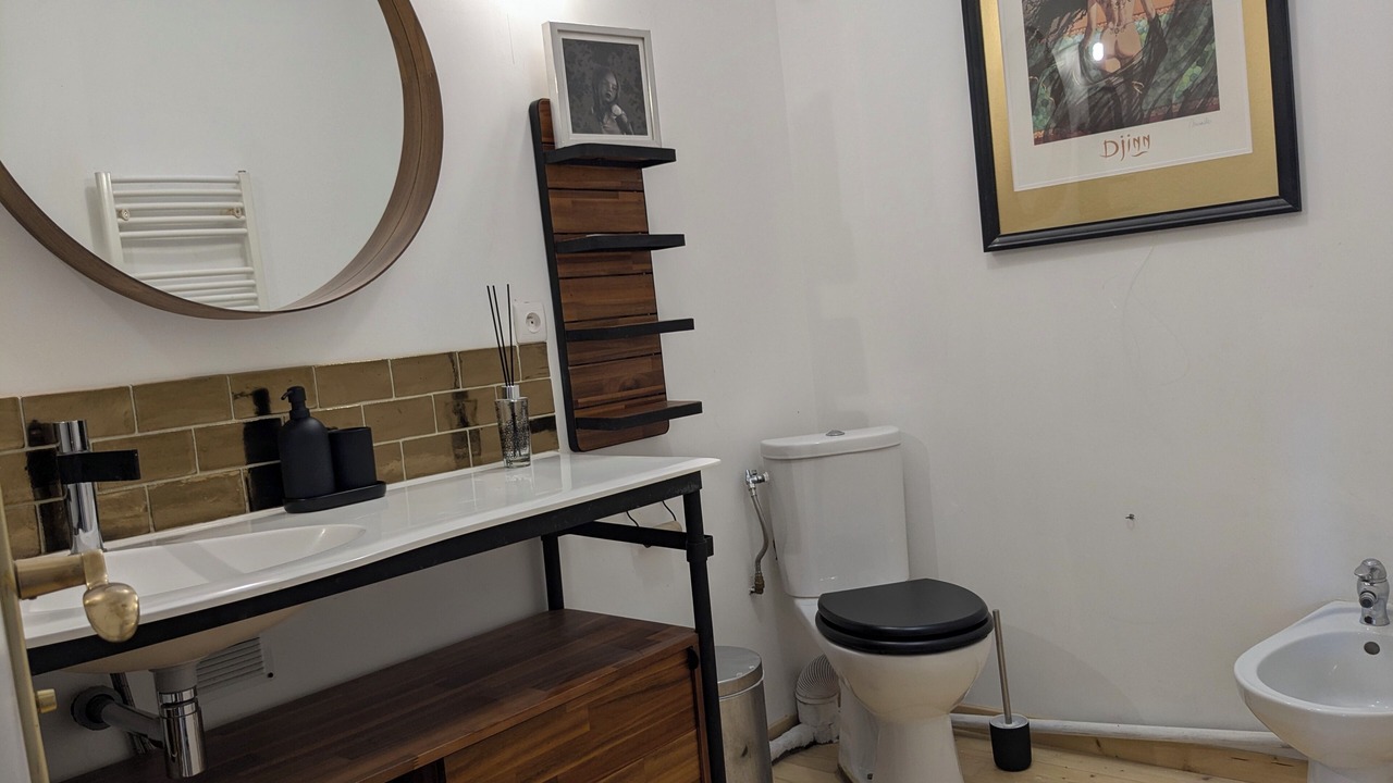 Photo of Bathroom in Vedene