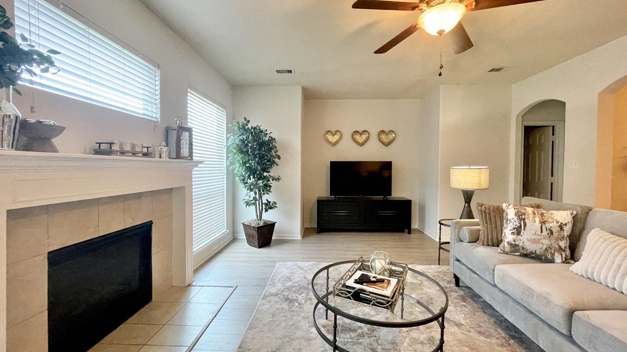 Photo of Livingroom in College Park
