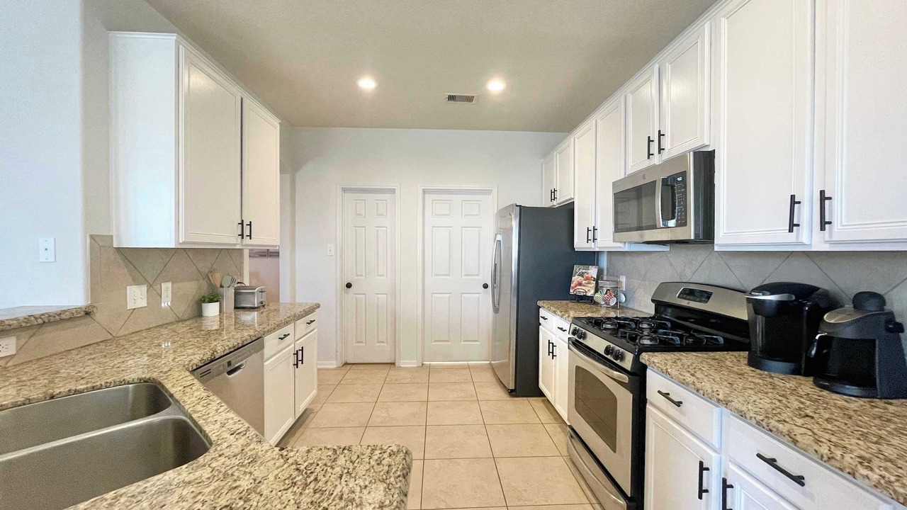 Photo of Kitchen in College Park