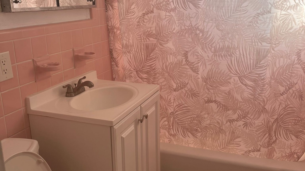 Photo of Bathroom in Ludlam