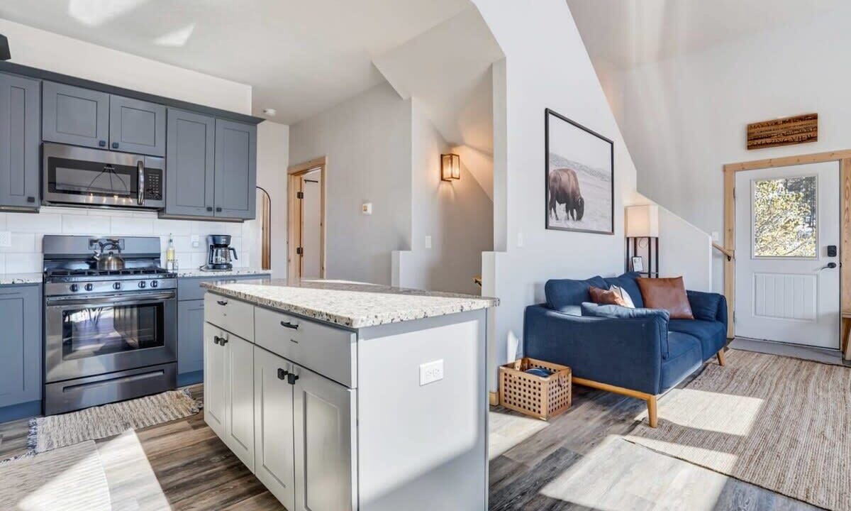 Photo of Kitchen in Rainbow Valley