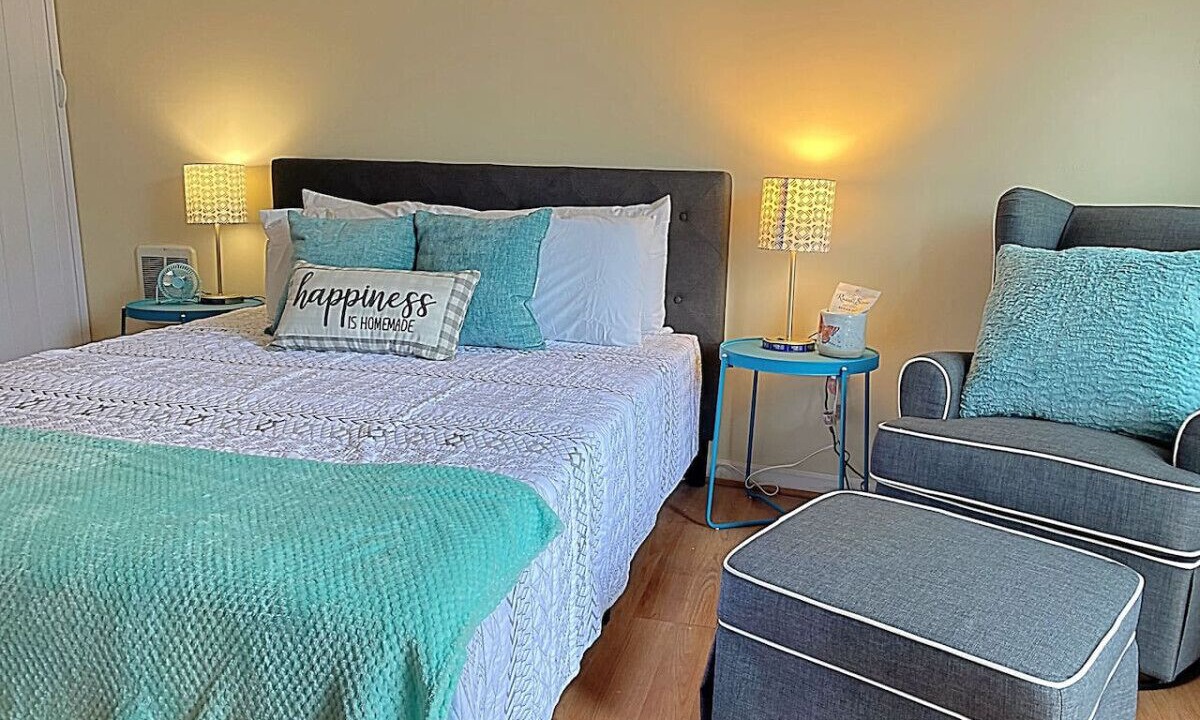 Photo of Bedroom in Jeannette