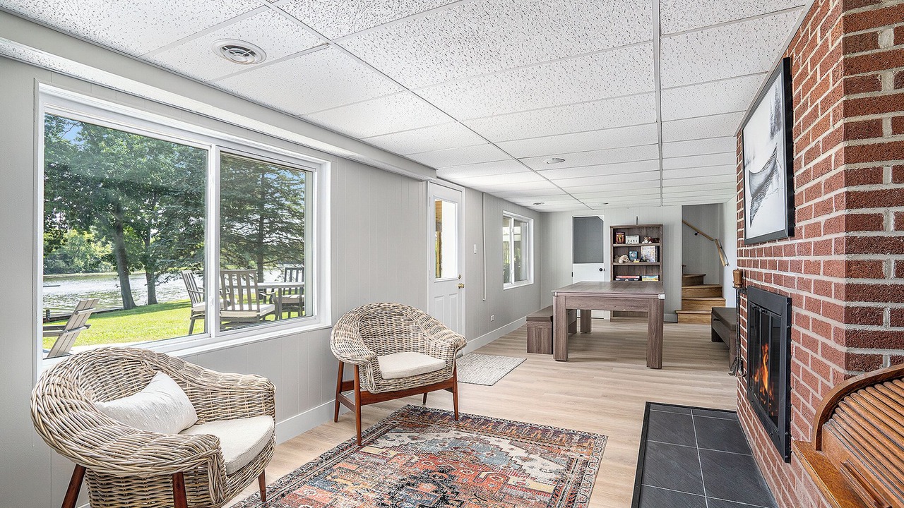 Photo of Livingroom in Allegan
