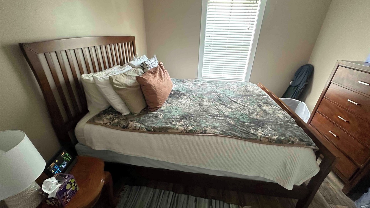 Photo of Bedroom in Lake Village