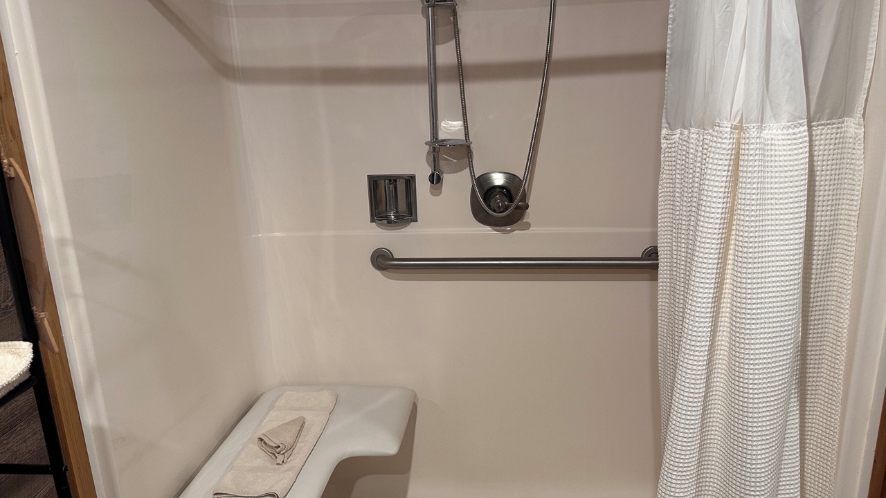 Photo of Bathroom in Lake Village