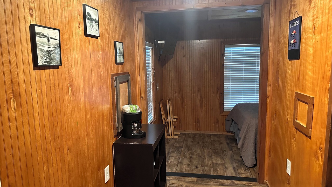 Photo of Bedroom in Lake Village