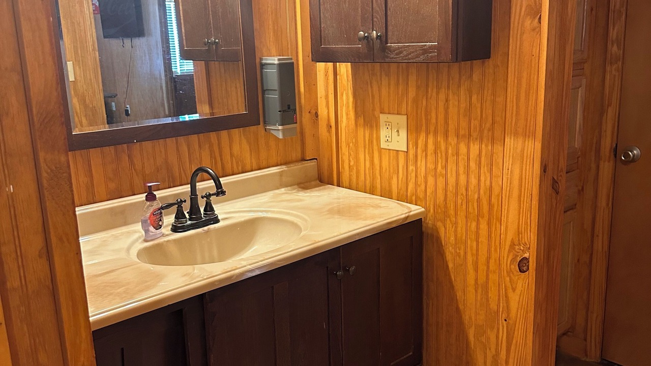 Photo of Bathroom in Lake Village