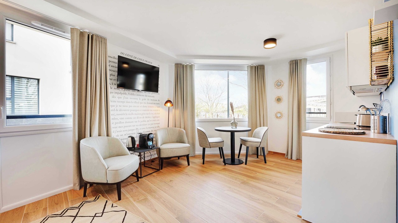 Photo of Livingroom in Vanves