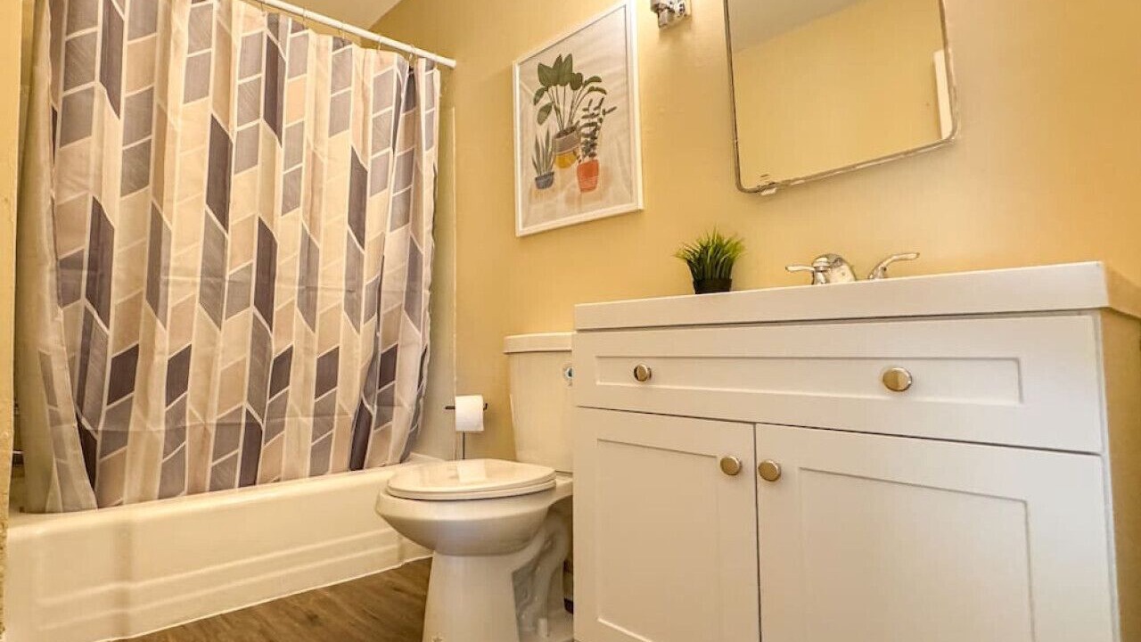 Photo of Bathroom in Mount Oliver