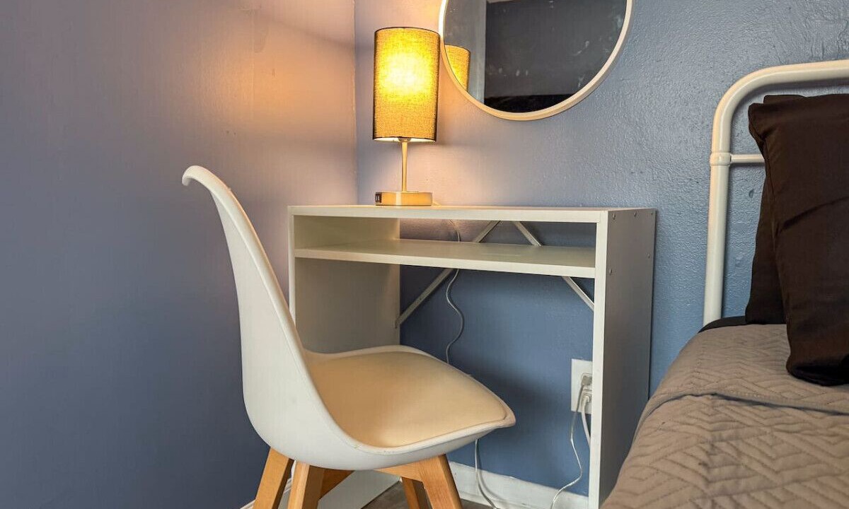 Photo of Bedroom in Mount Oliver