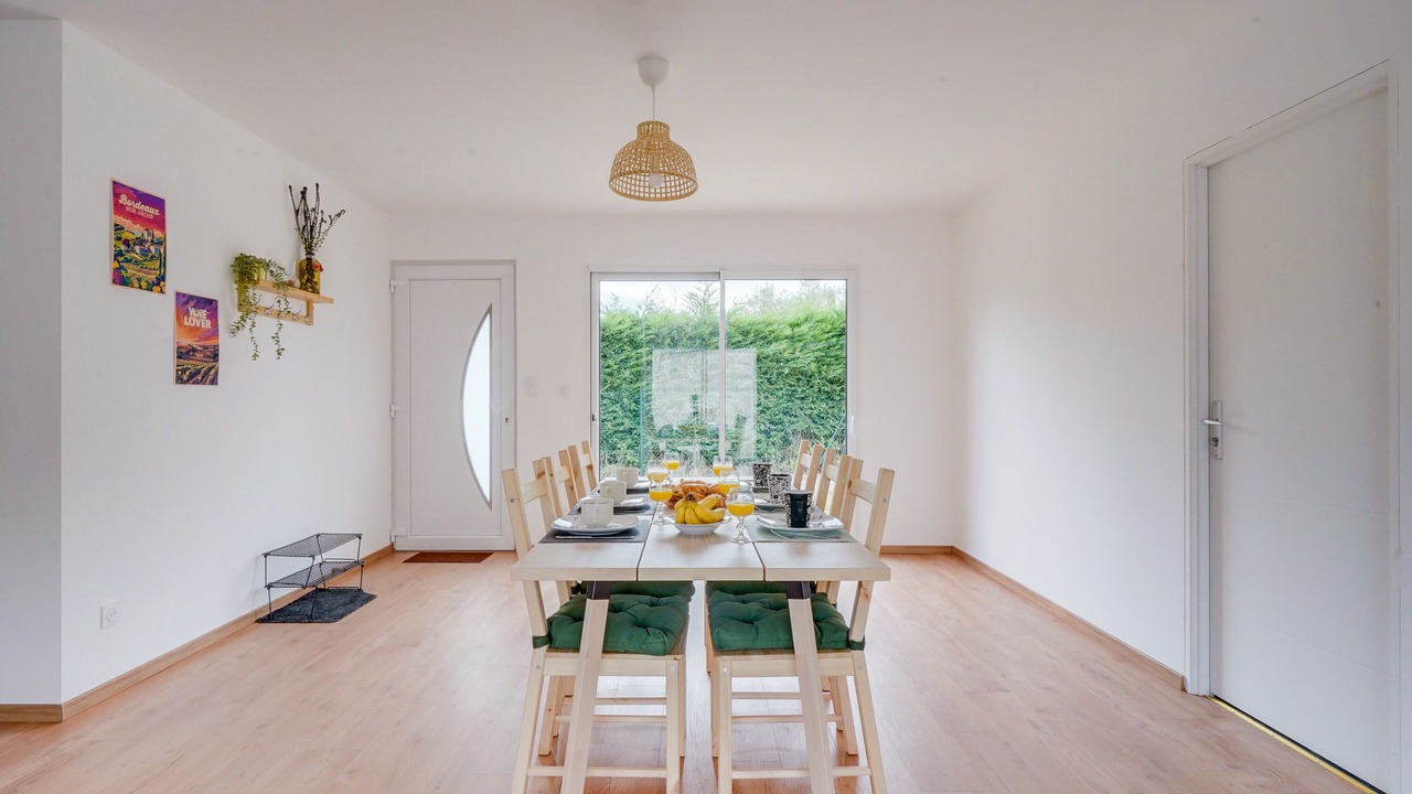 Photo of Others in Neac