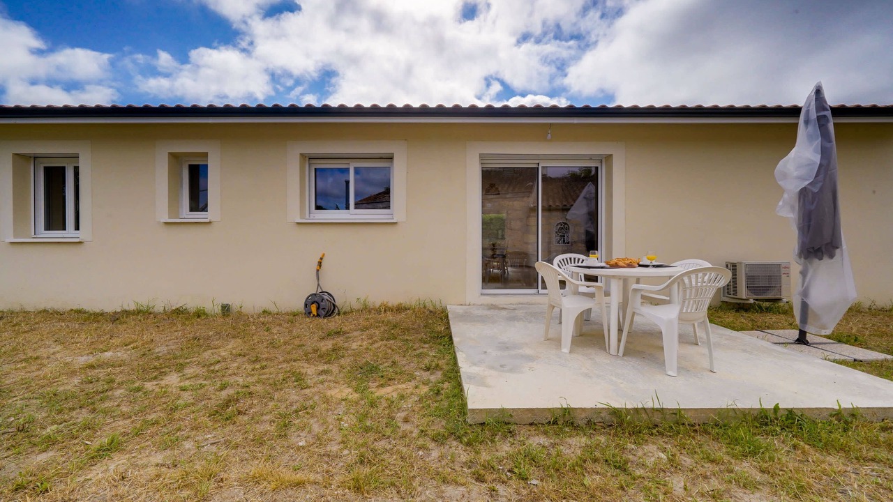 Photo of Outdoor in Neac