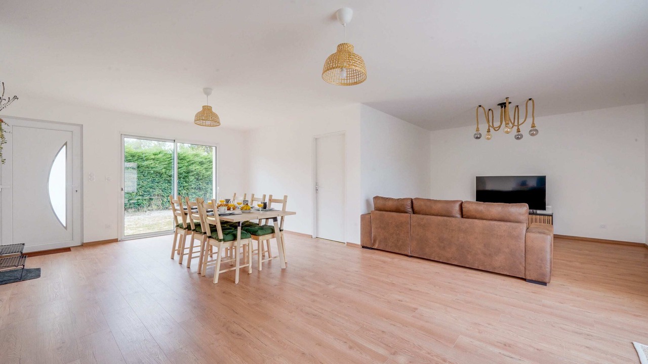 Photo of Others in Neac