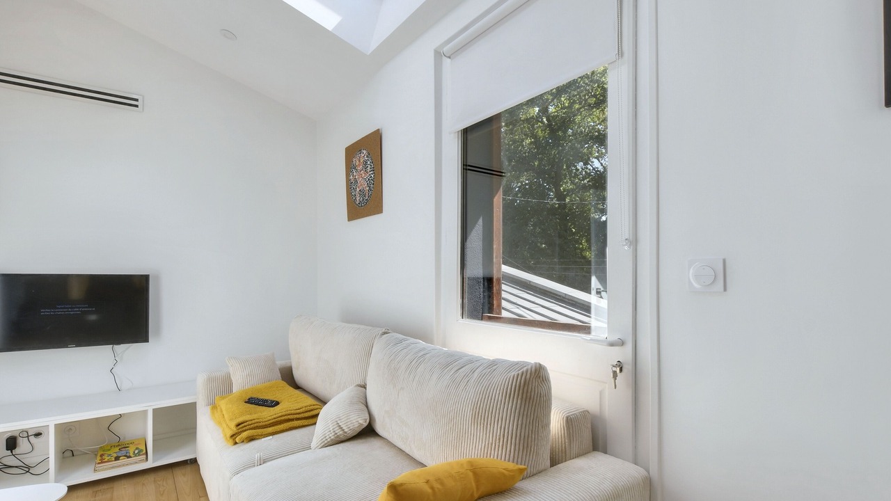 Photo of Livingroom in Pont des Demoiselles-Montaudran-La Terrasse