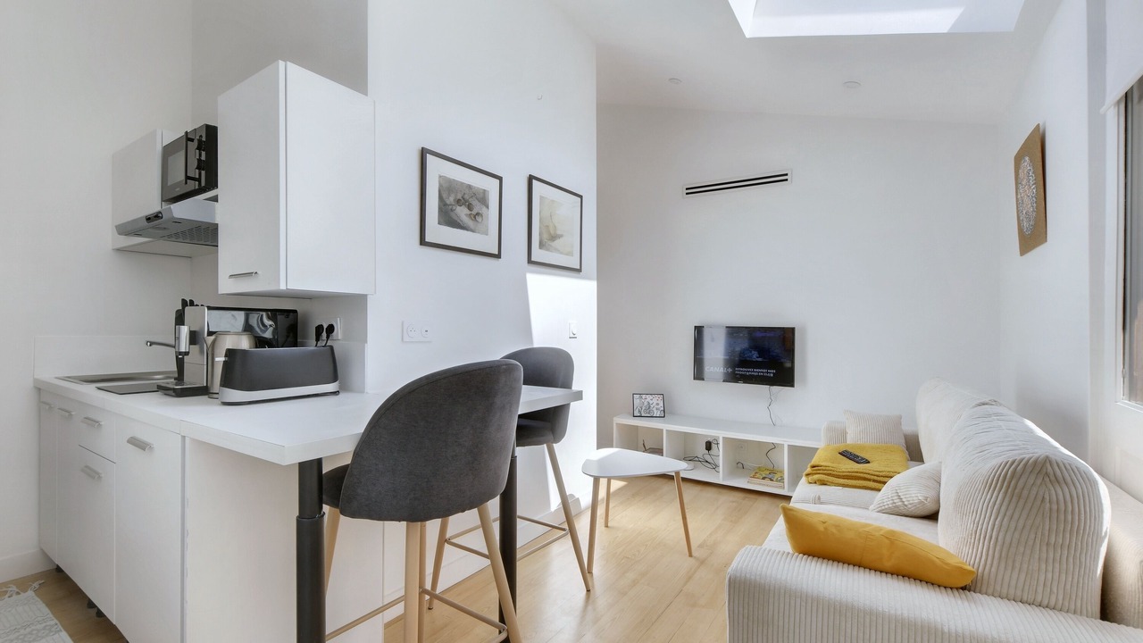 Photo of Livingroom in Pont des Demoiselles-Montaudran-La Terrasse