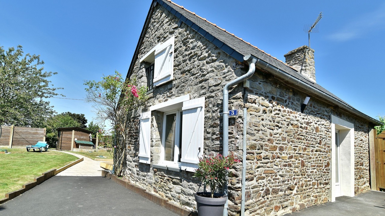 Photo of Outdoor in Baguer-Morvan