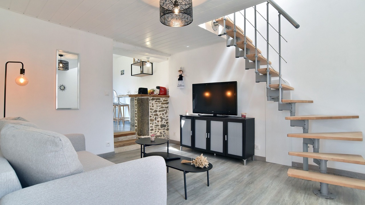 Photo of Livingroom in Baguer-Morvan