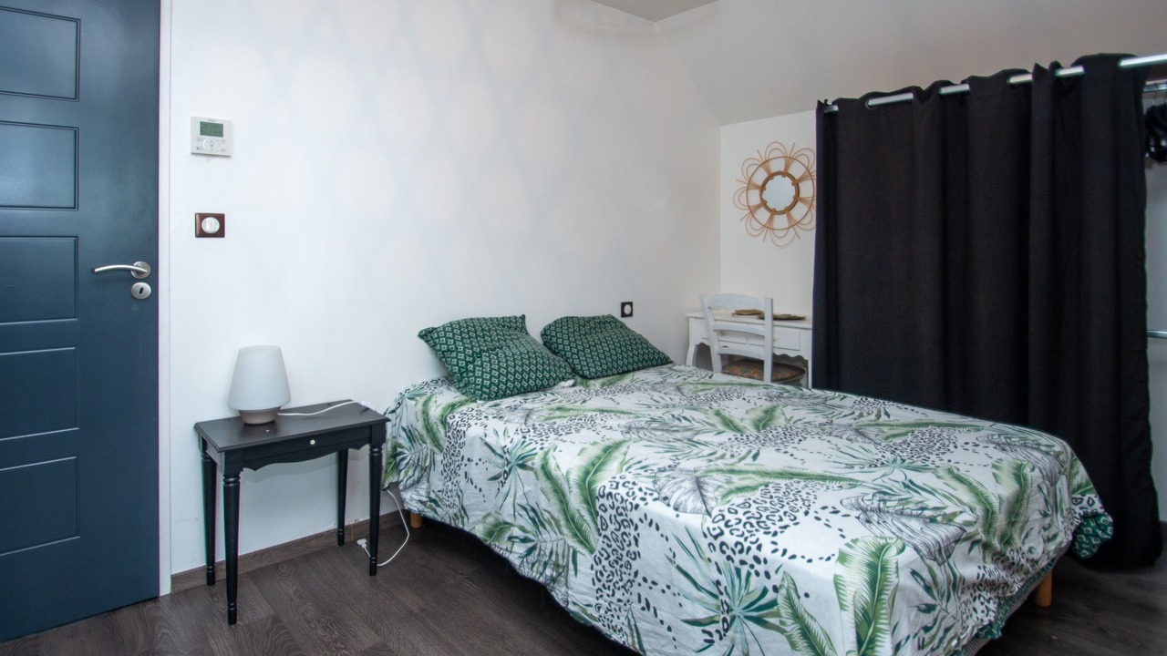 Photo of Bedroom in Ibos