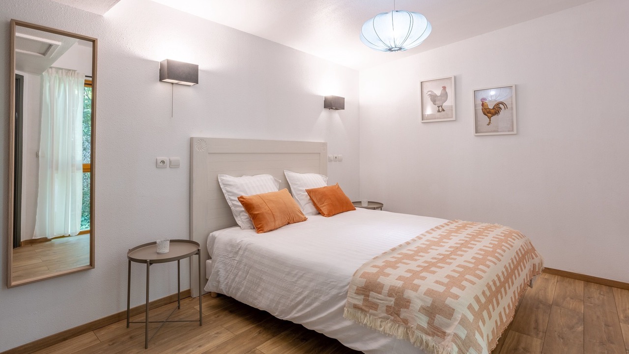 Photo of Bedroom in Eppe-Sauvage