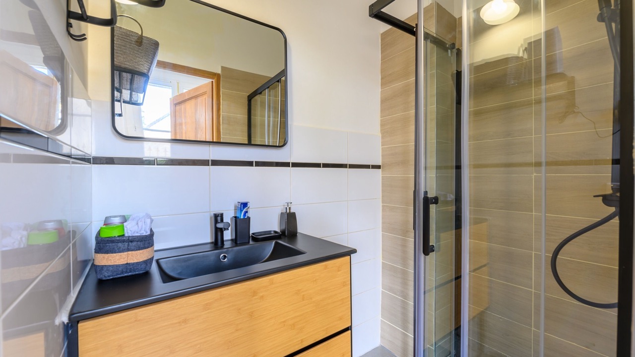 Photo of Bathroom in Tournan-en-Brie