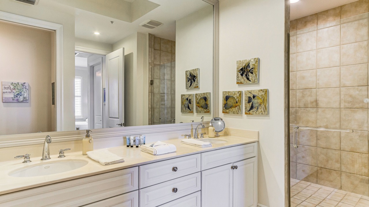 Photo of Bathroom in Ono Island