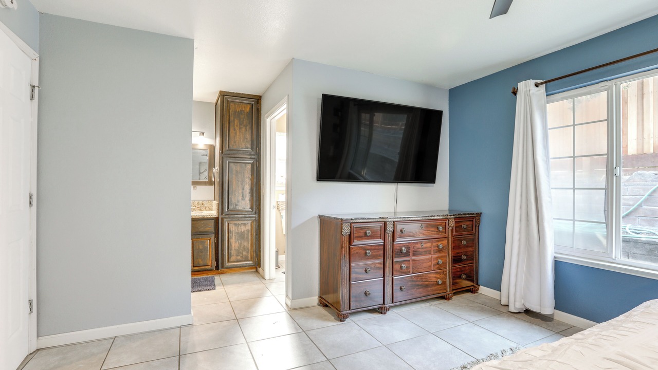 Photo of Bedroom in Foothill Farms