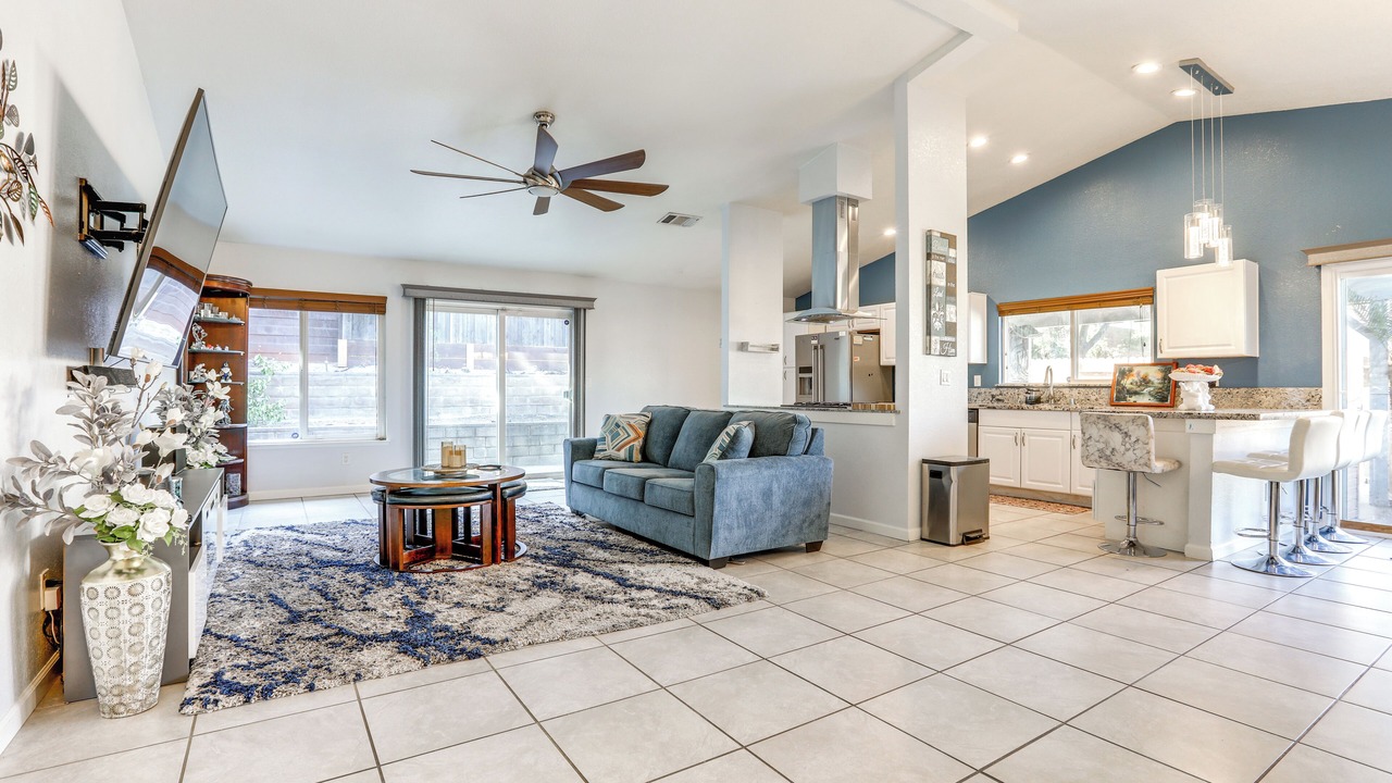 Photo of Bedroom in Foothill Farms