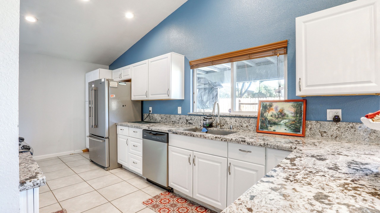 Photo of Kitchen in Foothill Farms