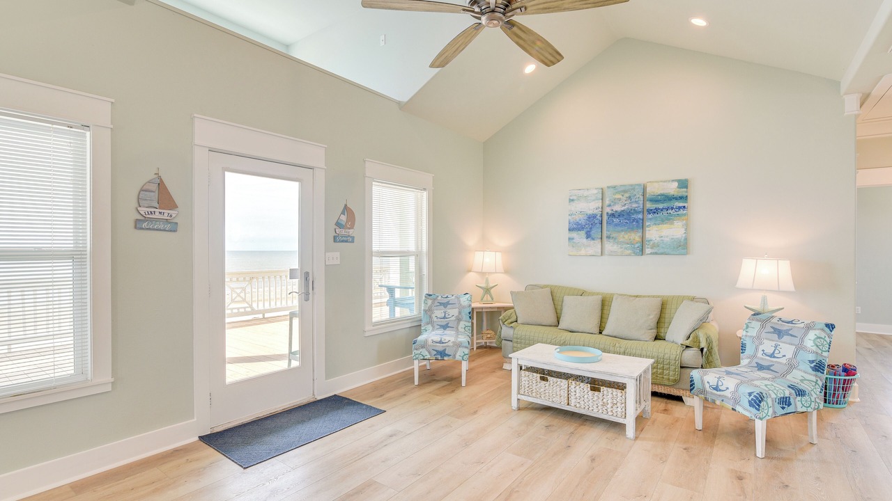 Photo of Livingroom in Gilchrist