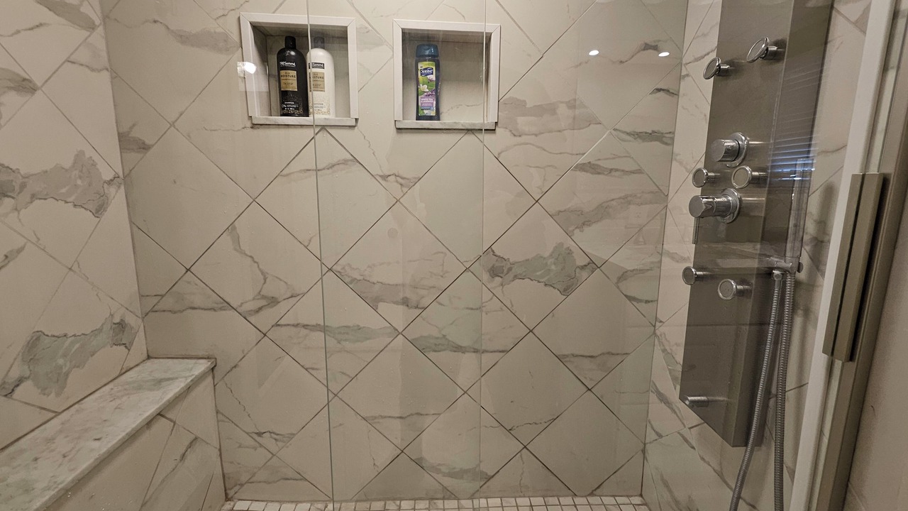 Photo of Bathroom in Hazleton
