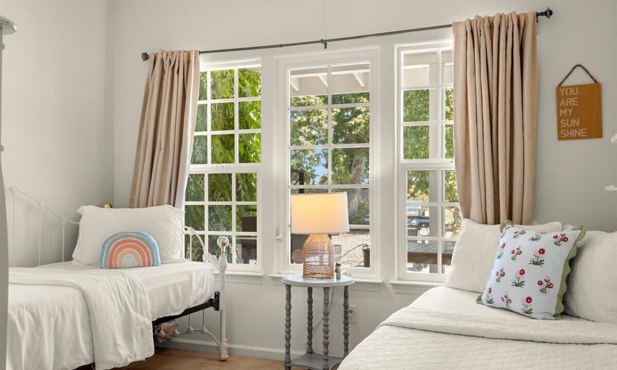 Photo of Bedroom in Los Alamos