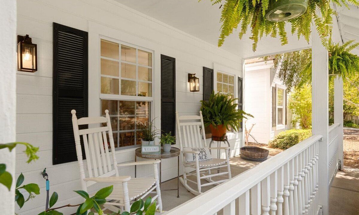 Photo of Patio Balcony in Los Alamos