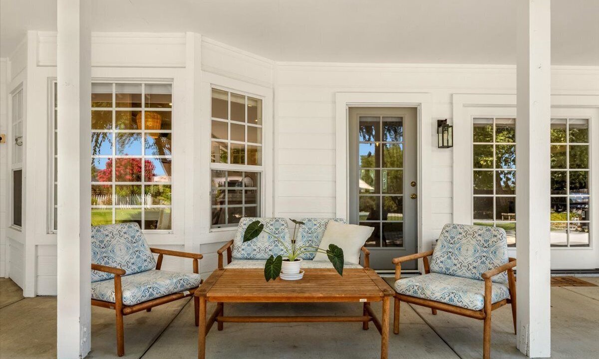 Photo of Patio Balcony in Los Alamos
