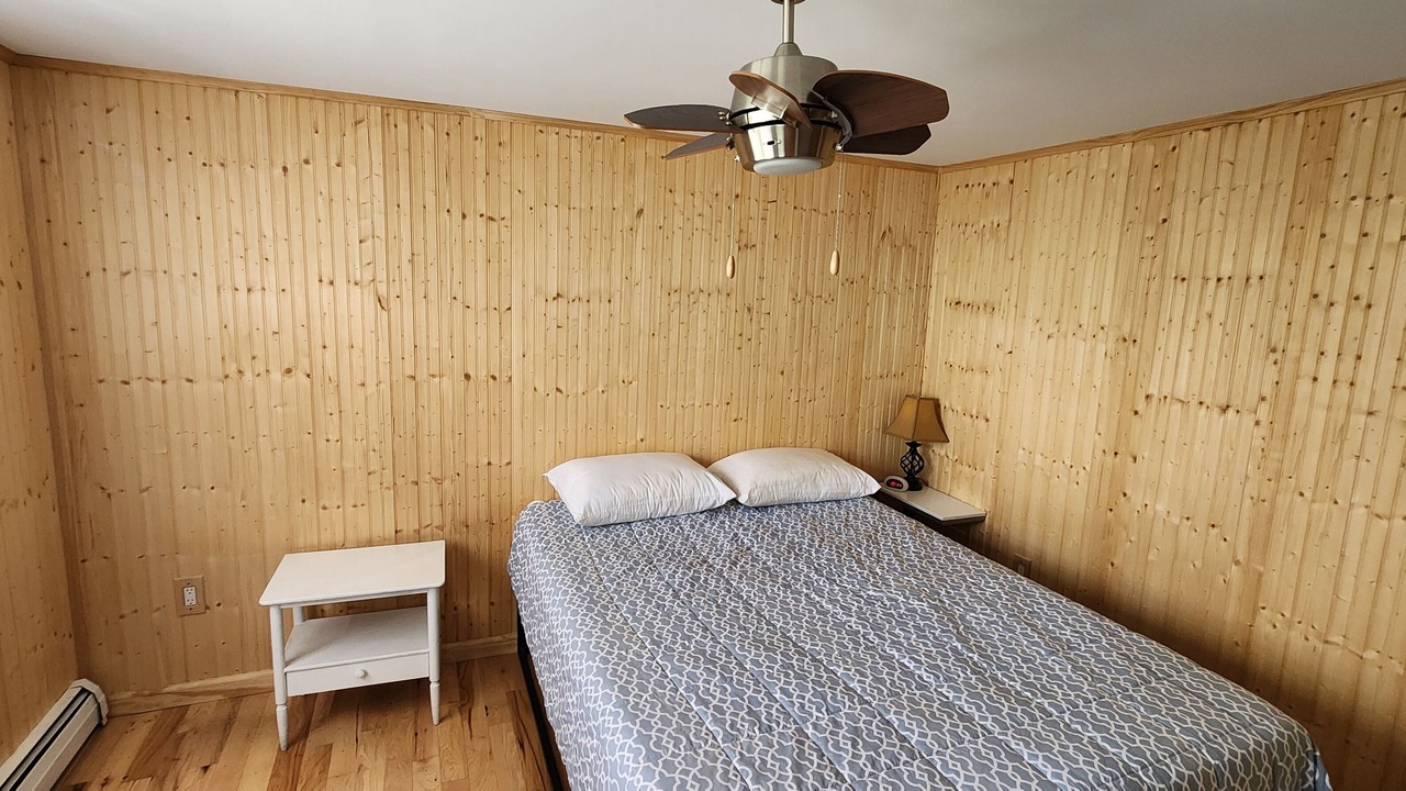 Photo of Bedroom in Weirs Beach