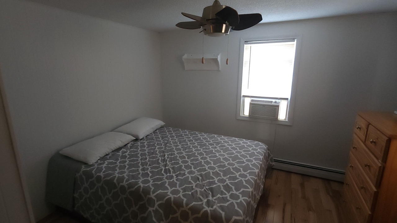Photo of Bedroom in Weirs Beach