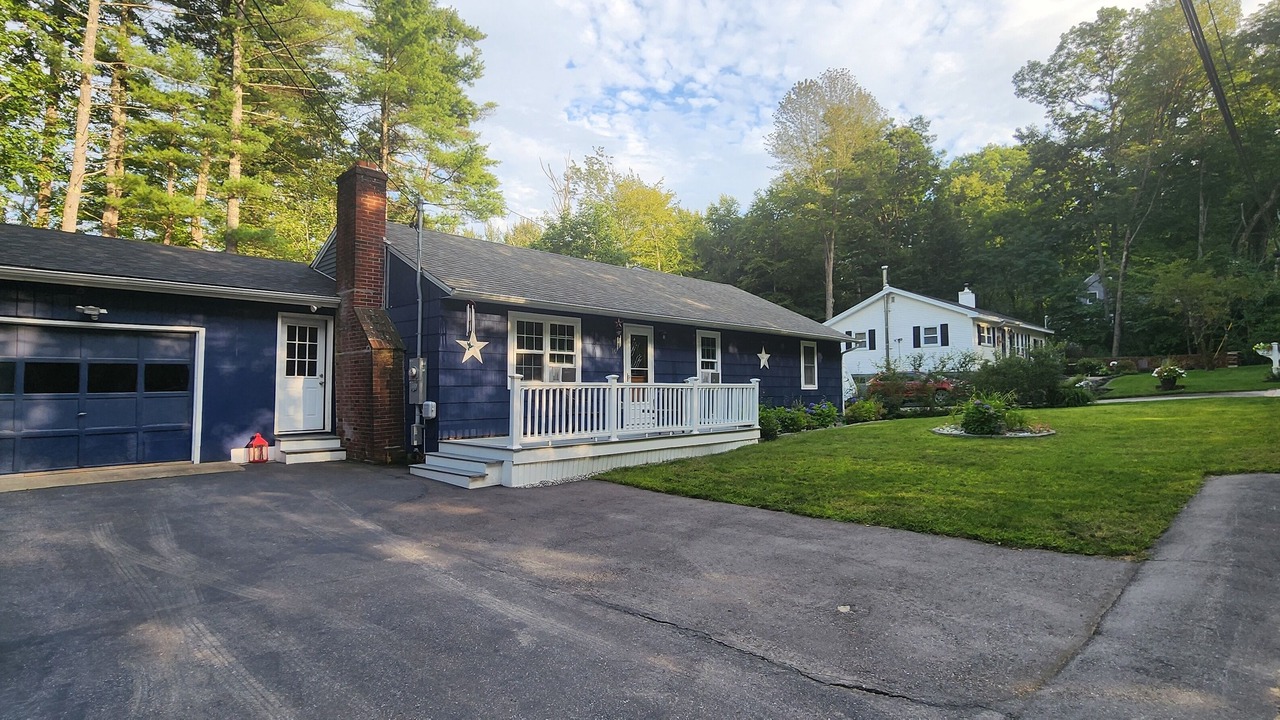 Photo of Outdoor in Weirs Beach