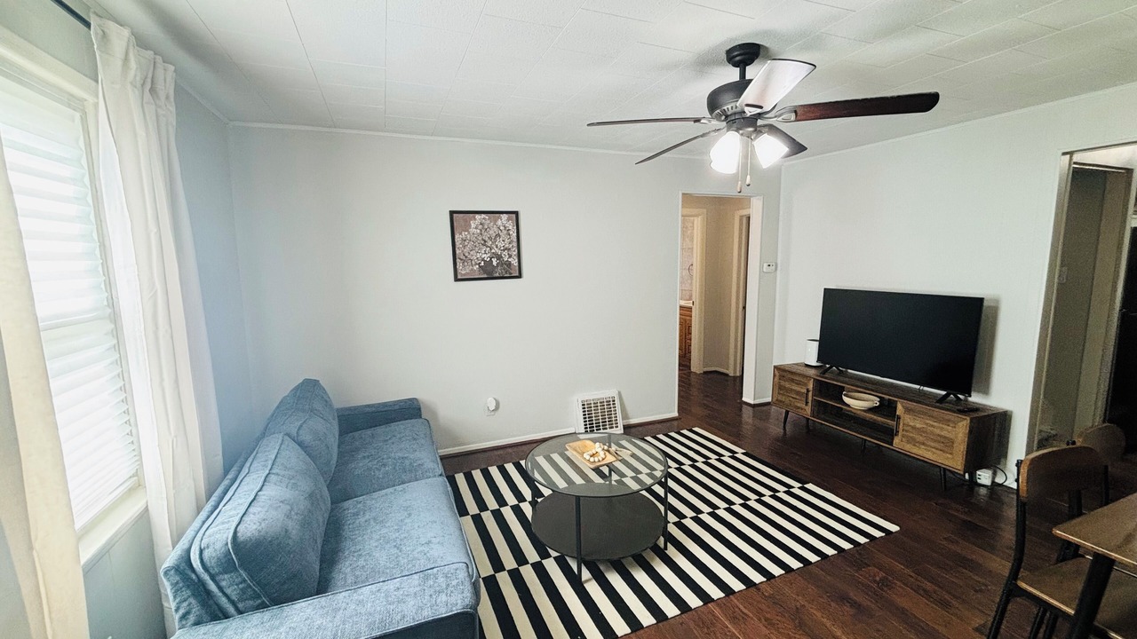 Photo of Livingroom in Muncie