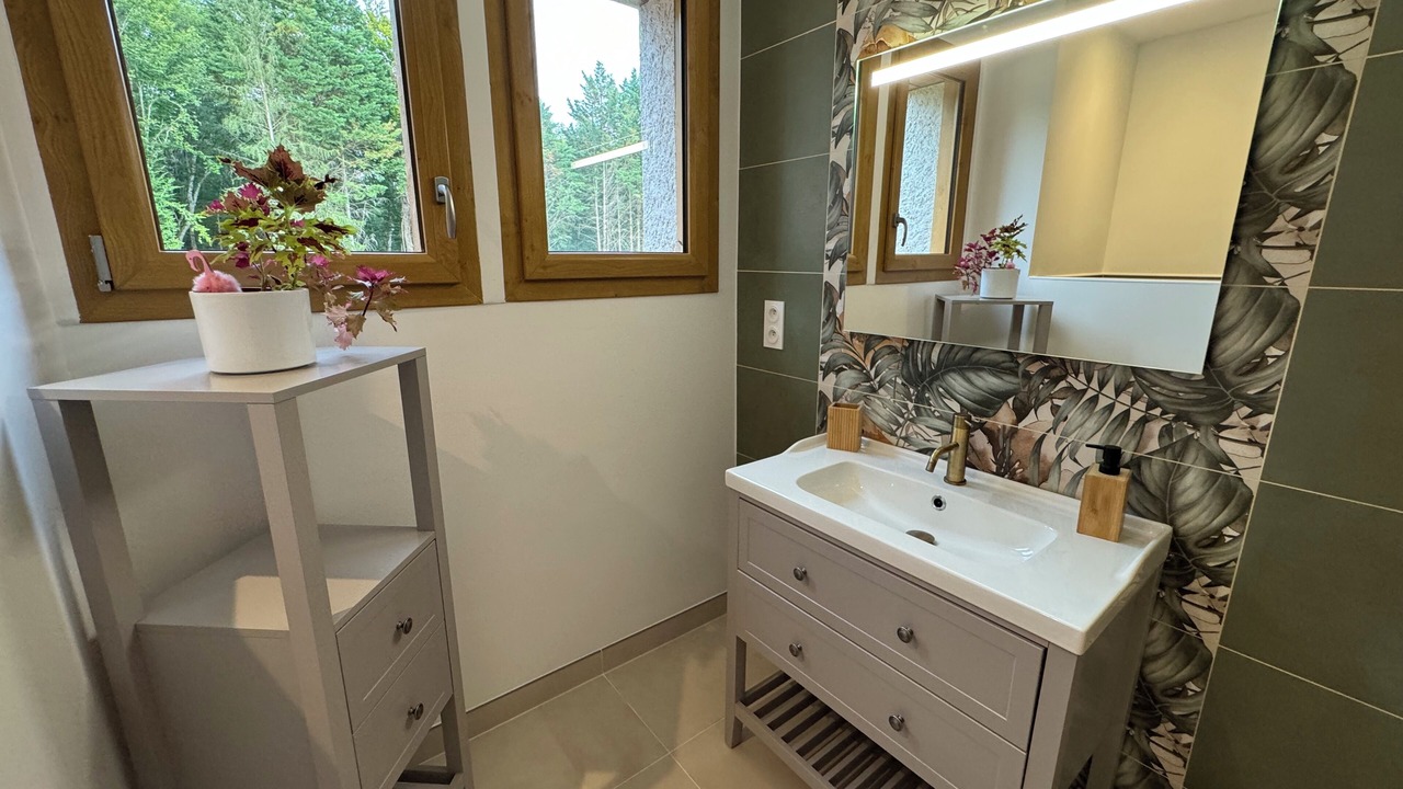 Photo of Bathroom in Mont-pres-Chambord