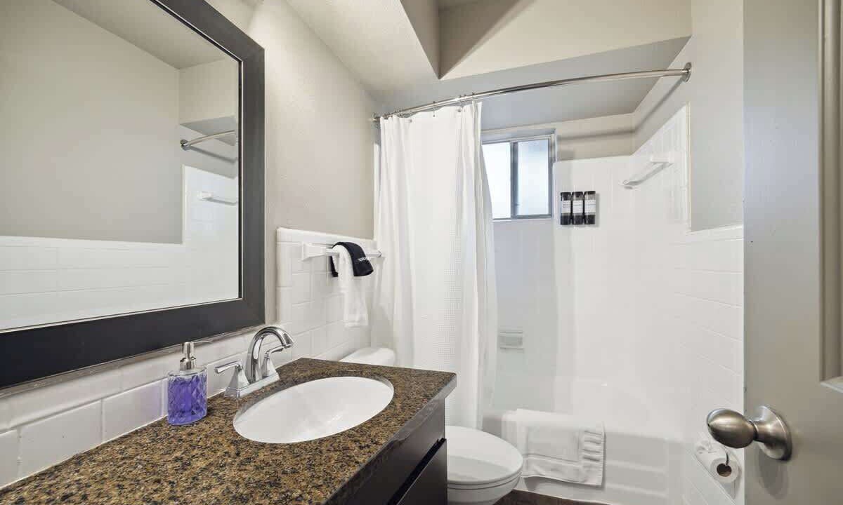 Photo of Bathroom in Uptown