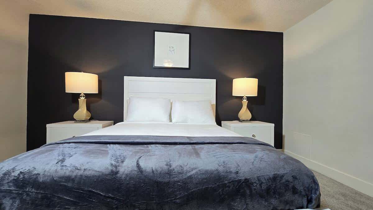 Photo of Bedroom in Uptown