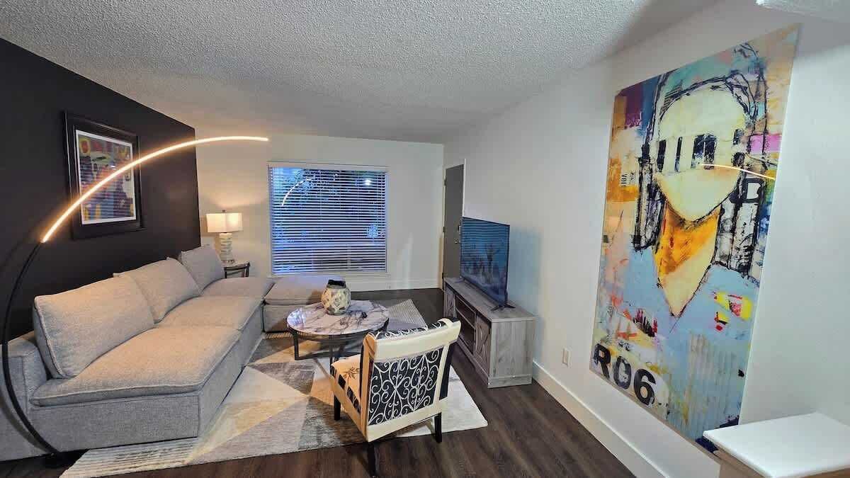 Photo of Bedroom in Uptown