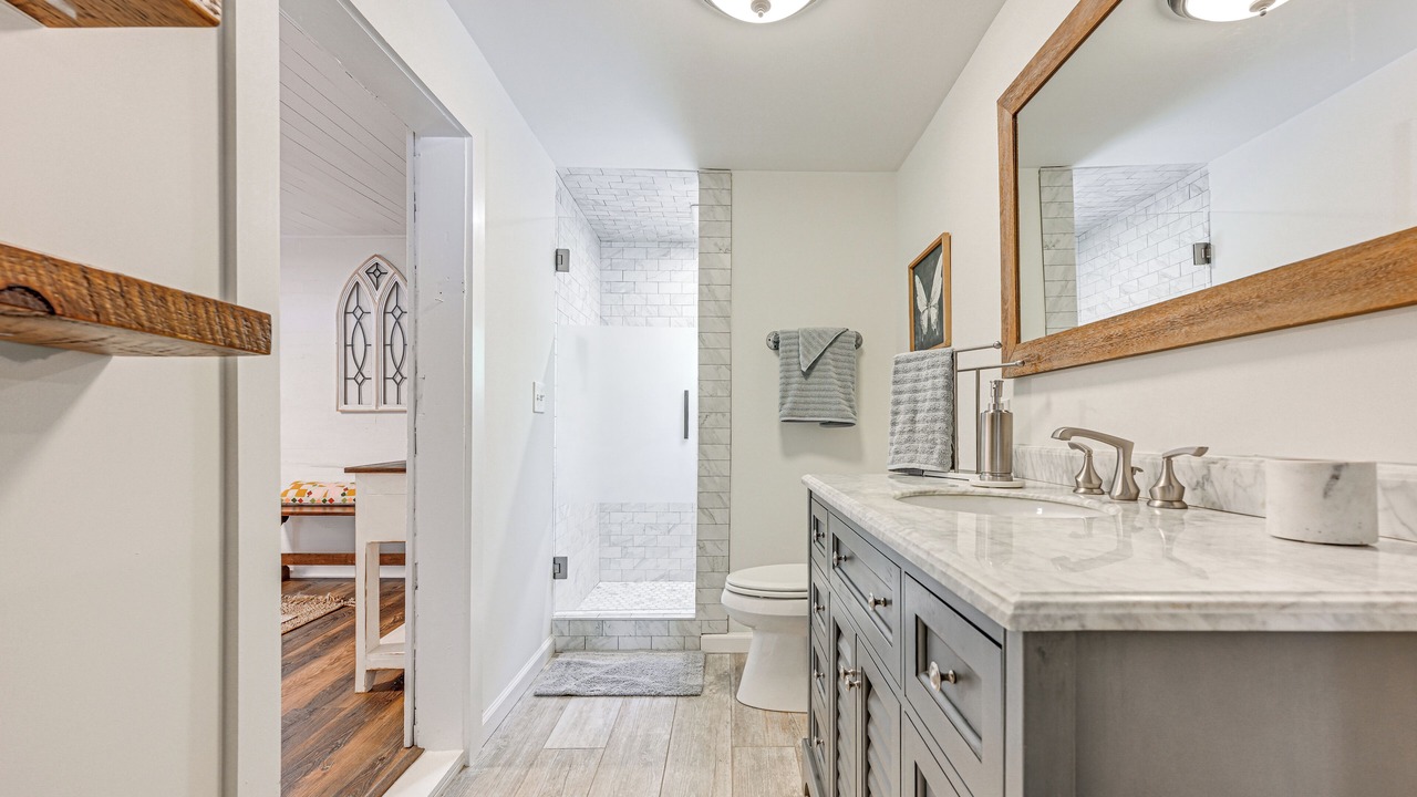 Photo of Bathroom in Carrollton