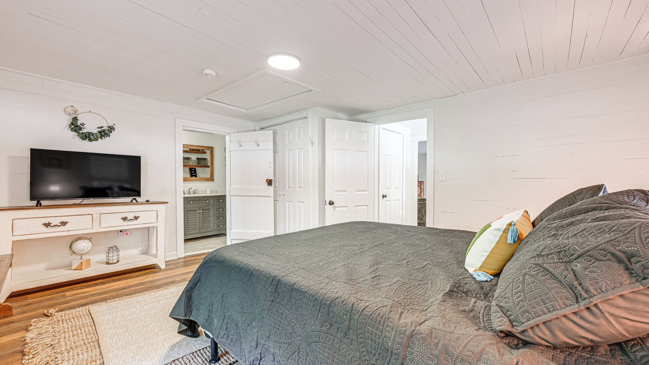 Photo of Bedroom in Carrollton