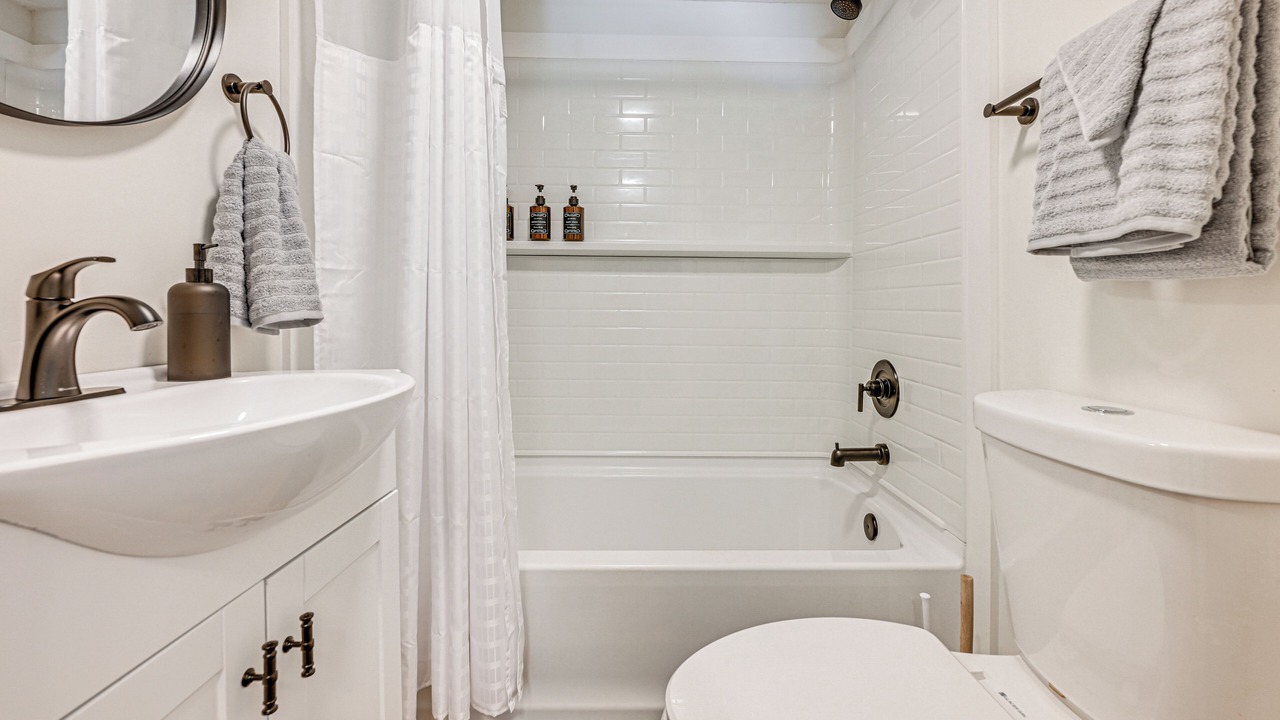 Photo of Bathroom in Carrollton