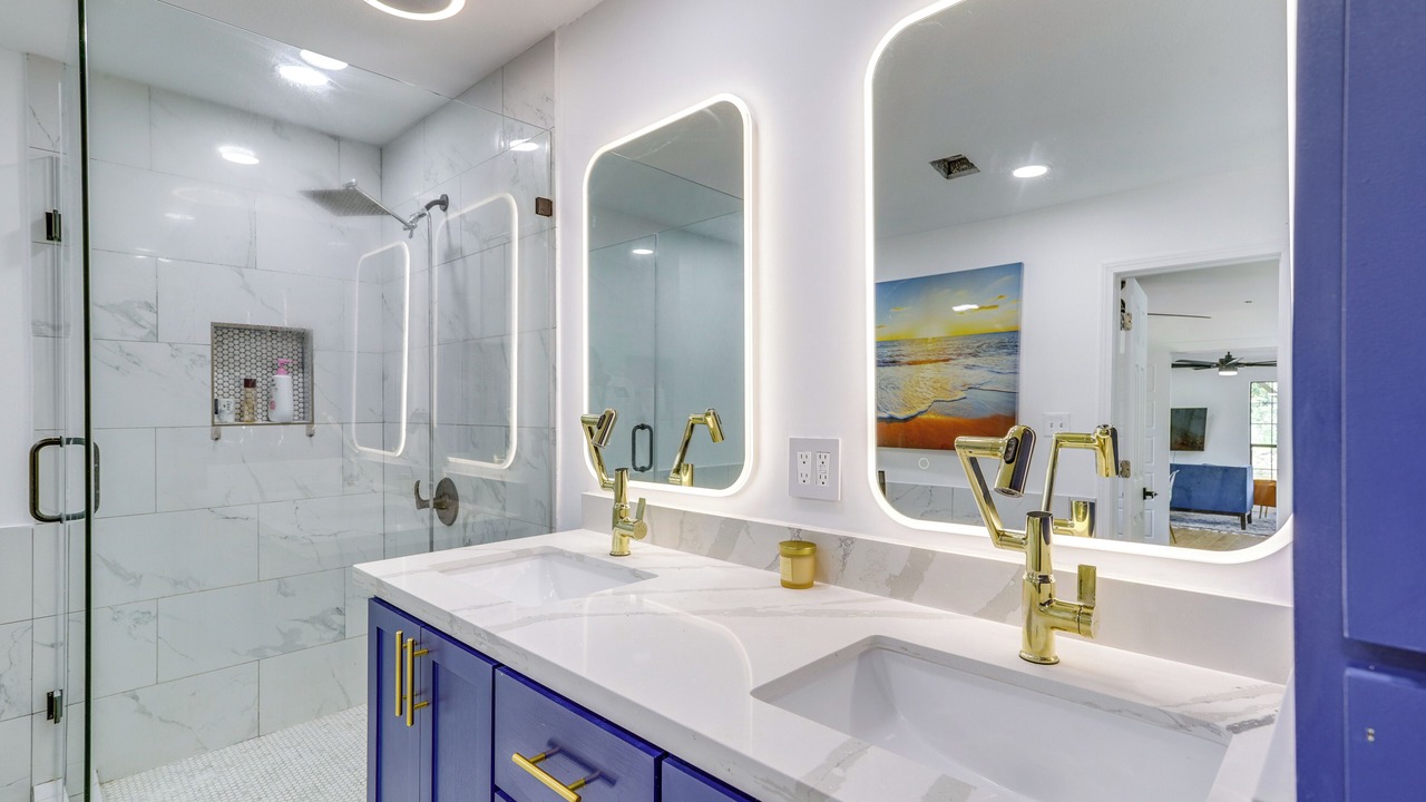 Photo of Bathroom in Hempstead