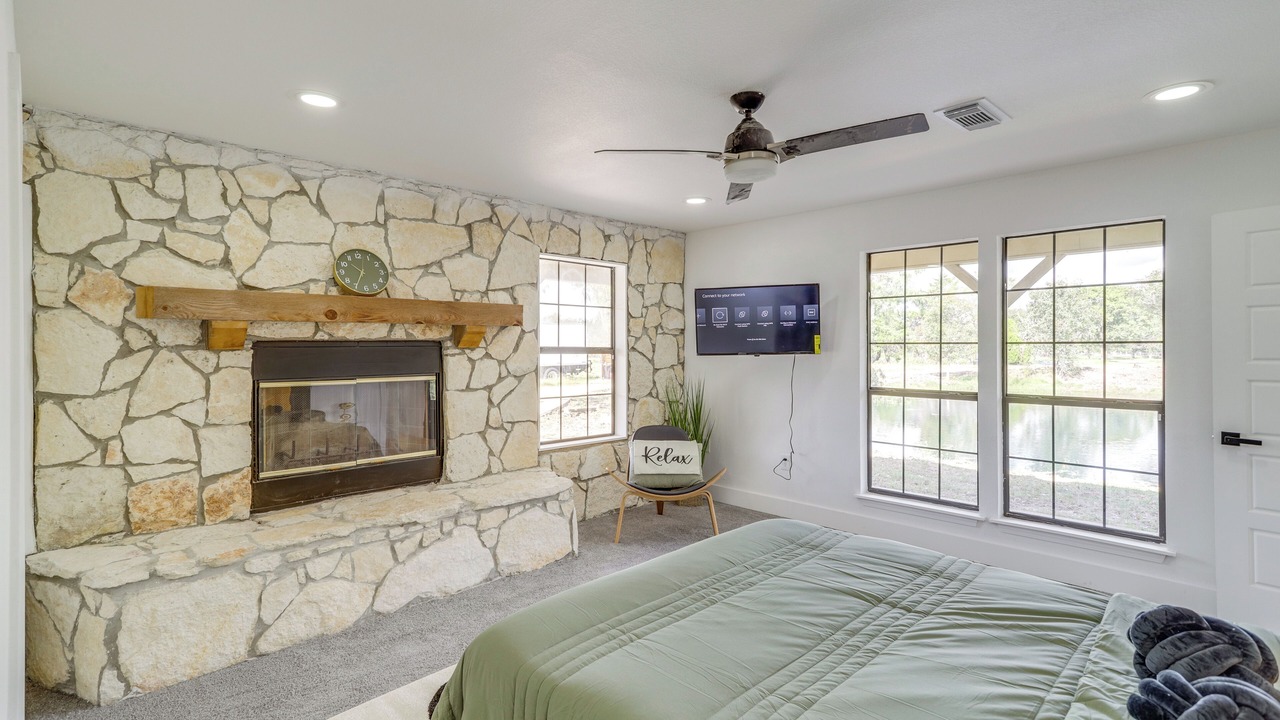 Photo of Bedroom in Hempstead